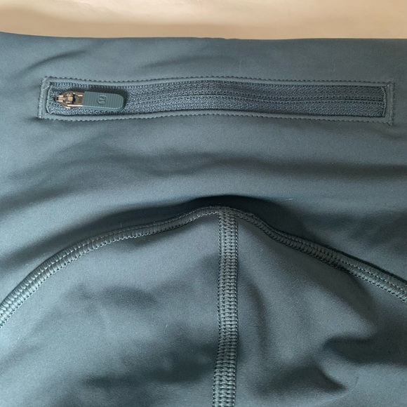 Lululemon Fast and Free Tights - Picture 4 of 16